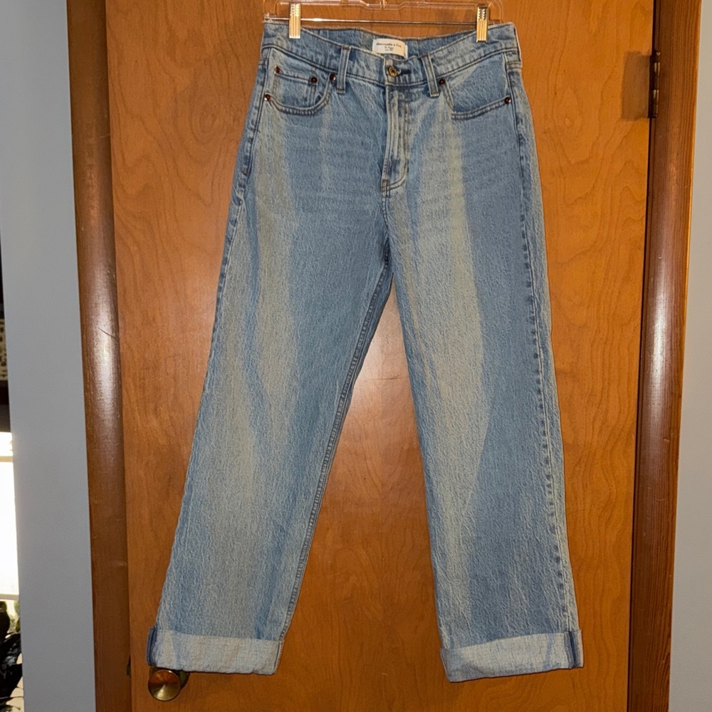 Abercrombie & Fitch Light Blue The Baggy Low Rise